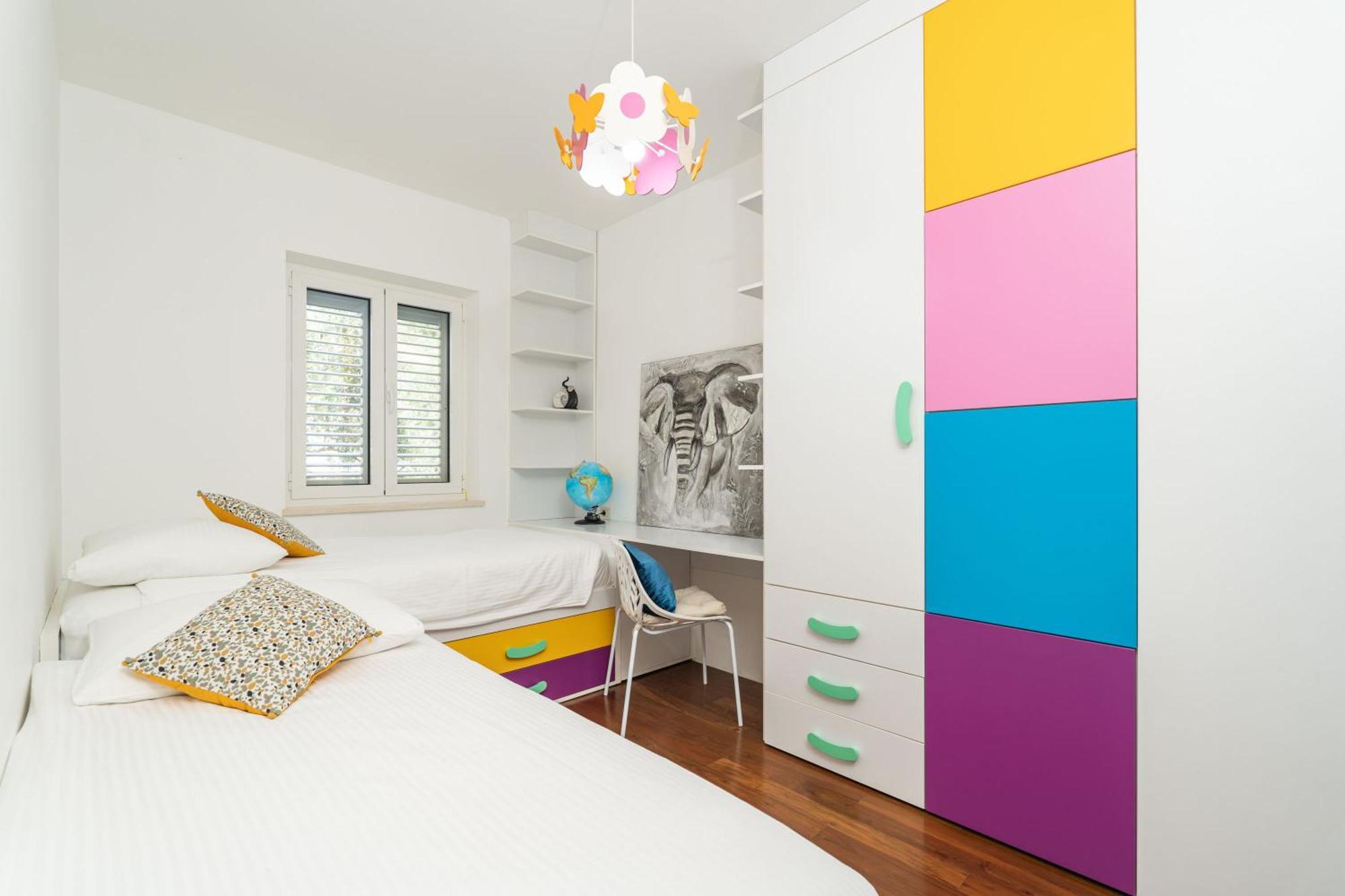 Seaview Elegance Apartment